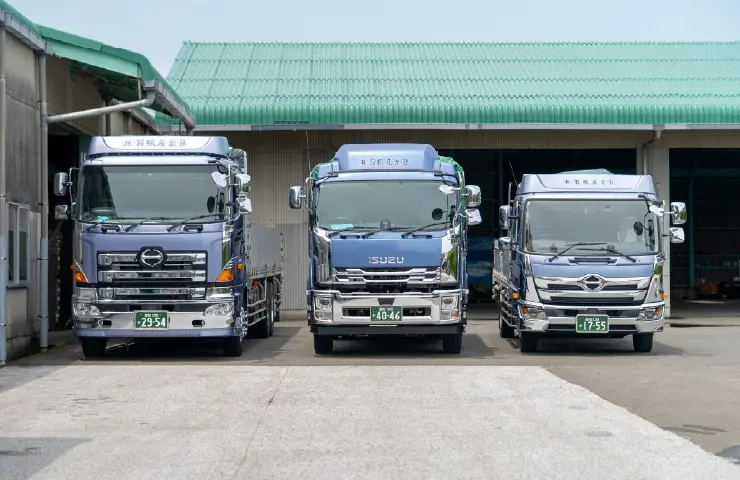 大型トラック乗務員